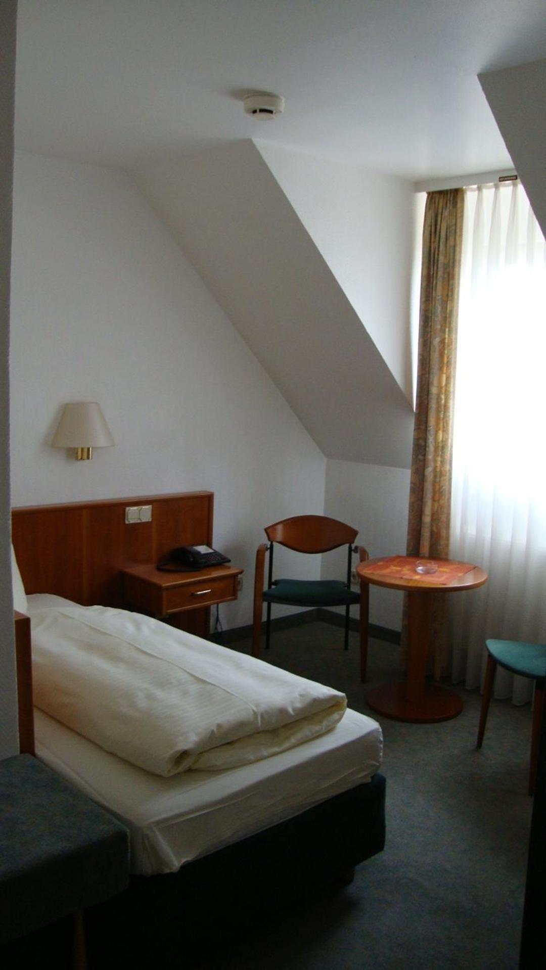 Offenthaler Hof Hotell Dreieich Eksteriør bilde