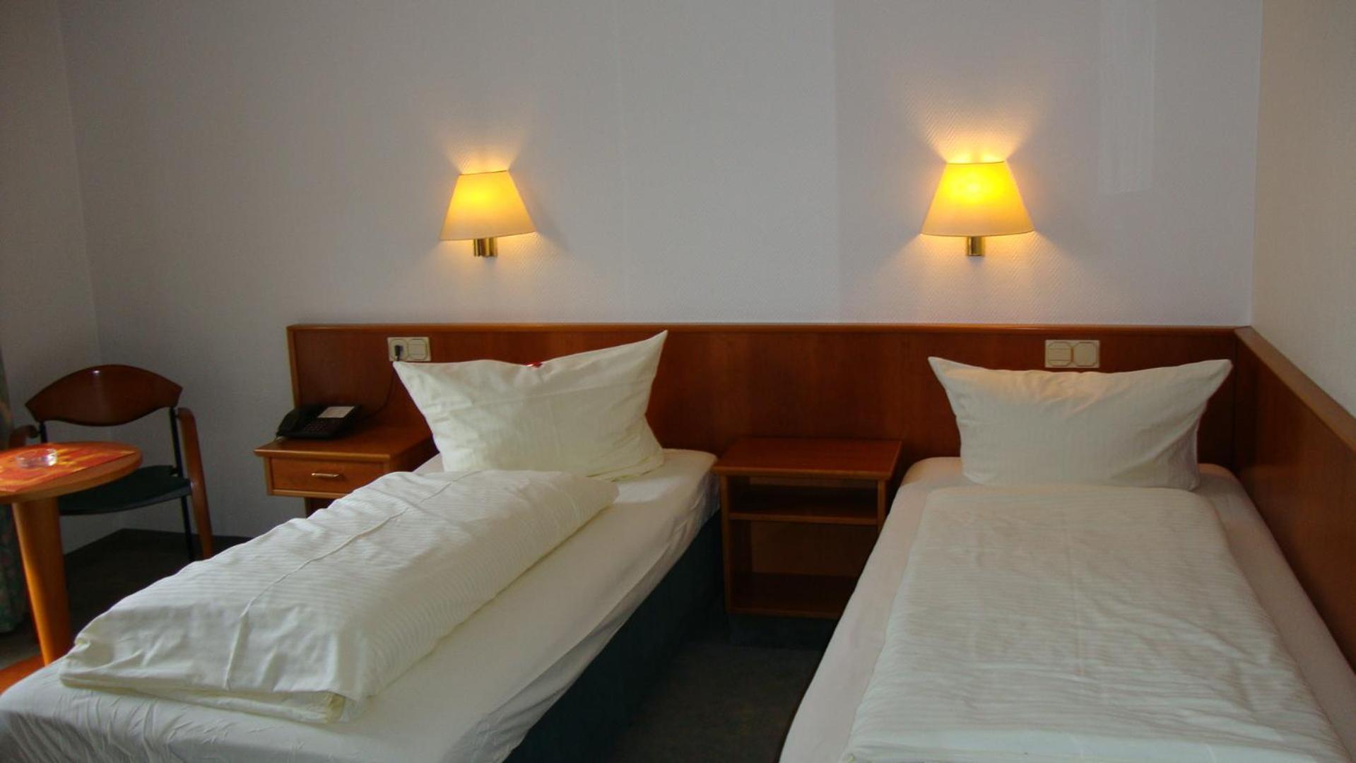 Offenthaler Hof Hotell Dreieich Eksteriør bilde